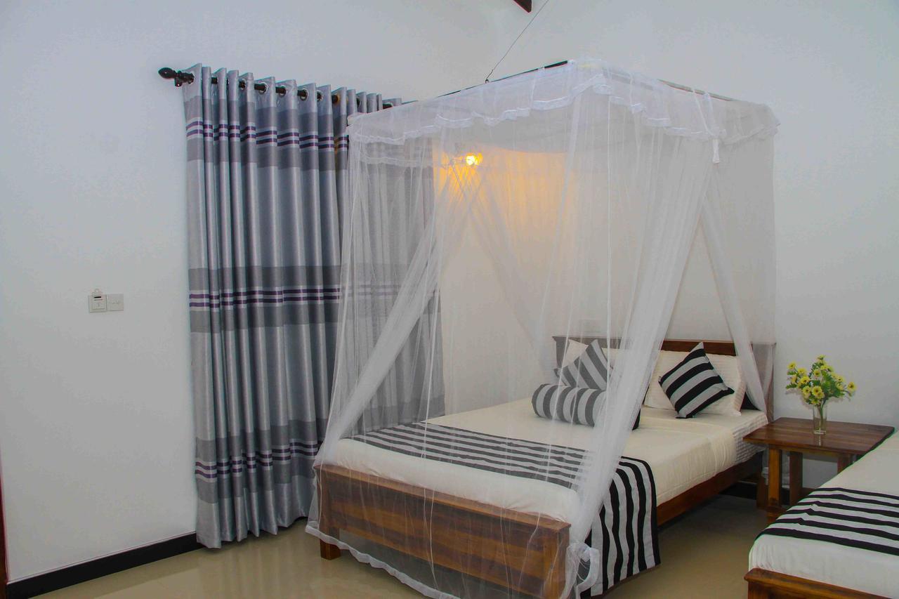 Sigiri Anu Homestay Sigiriya Buitenkant foto