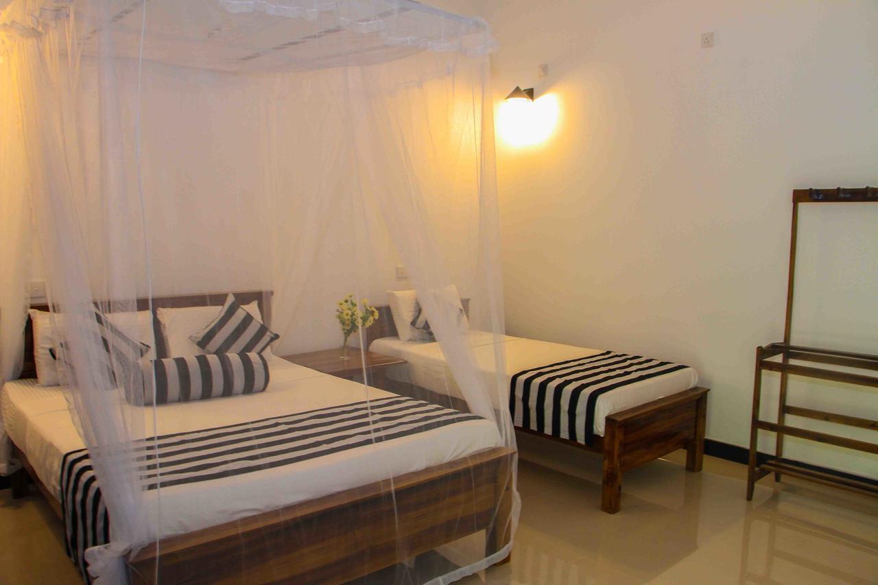 Sigiri Anu Homestay Sigiriya Buitenkant foto
